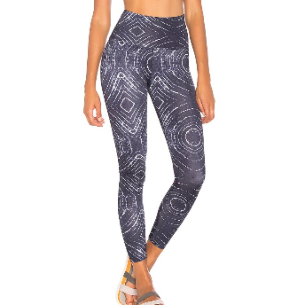 Beyond Yoga High Waisted Ripple Effect Leggings Size XS Blue Lux‎ Print